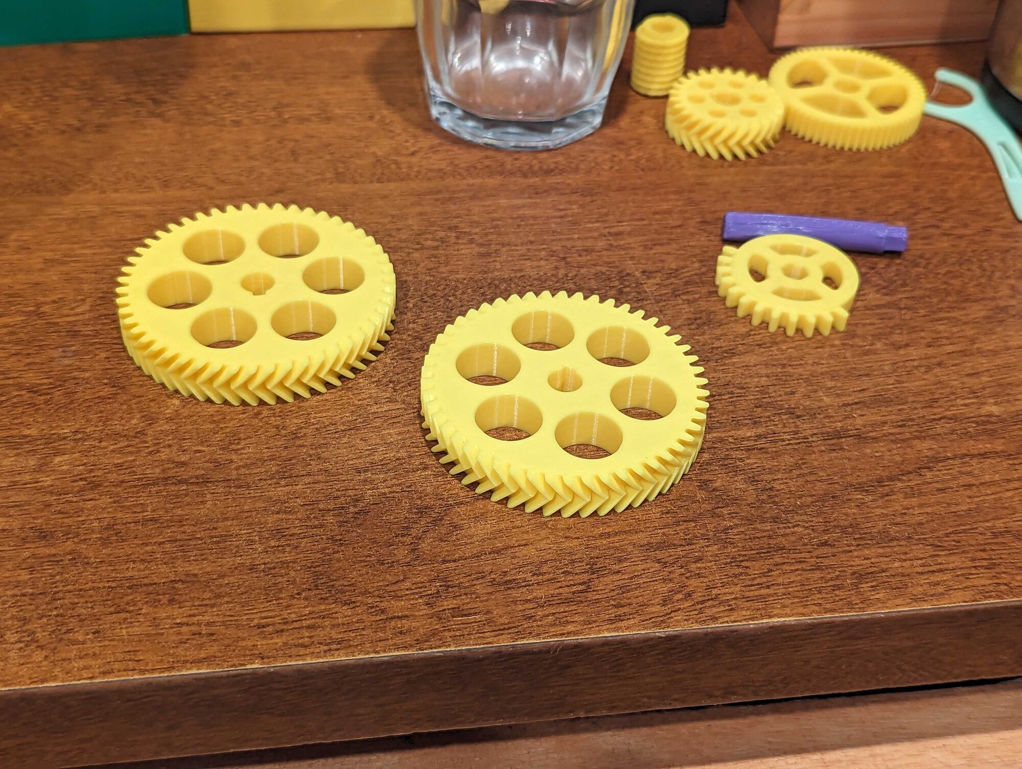 ./gears.jpg ./gears.jpg
