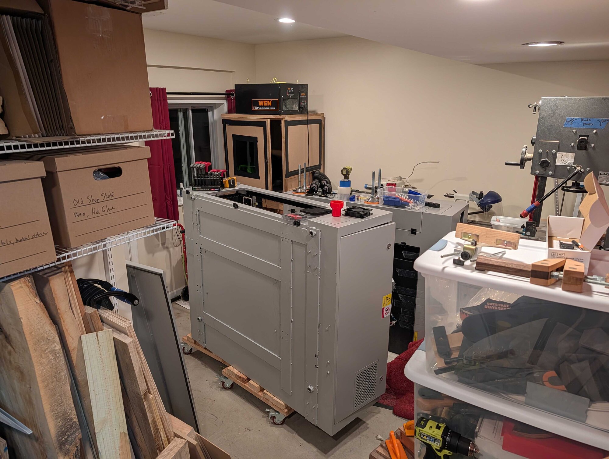 ./inside.jpg ./inside.jpg
