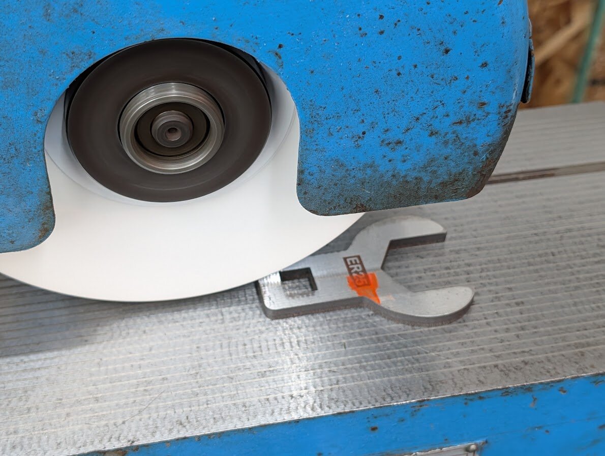 ./surface-grinding-2.jpg ./surface-grinding-2.jpg