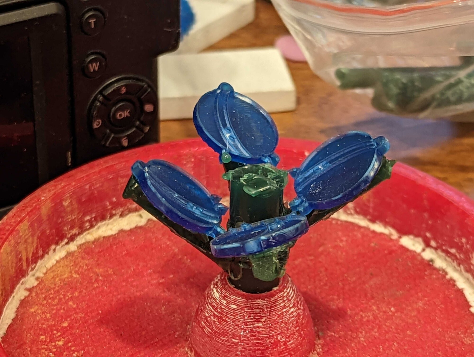 ./wax-sprued.jpg ./wax-sprued.jpg