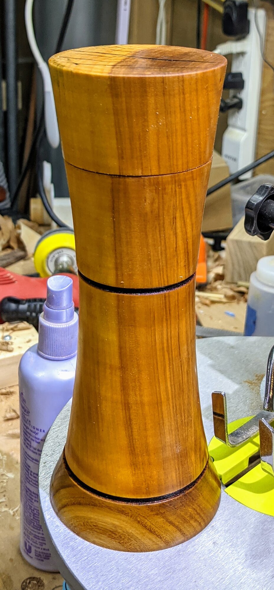 ./hourglass-mill.jpg ./hourglass-mill.jpg