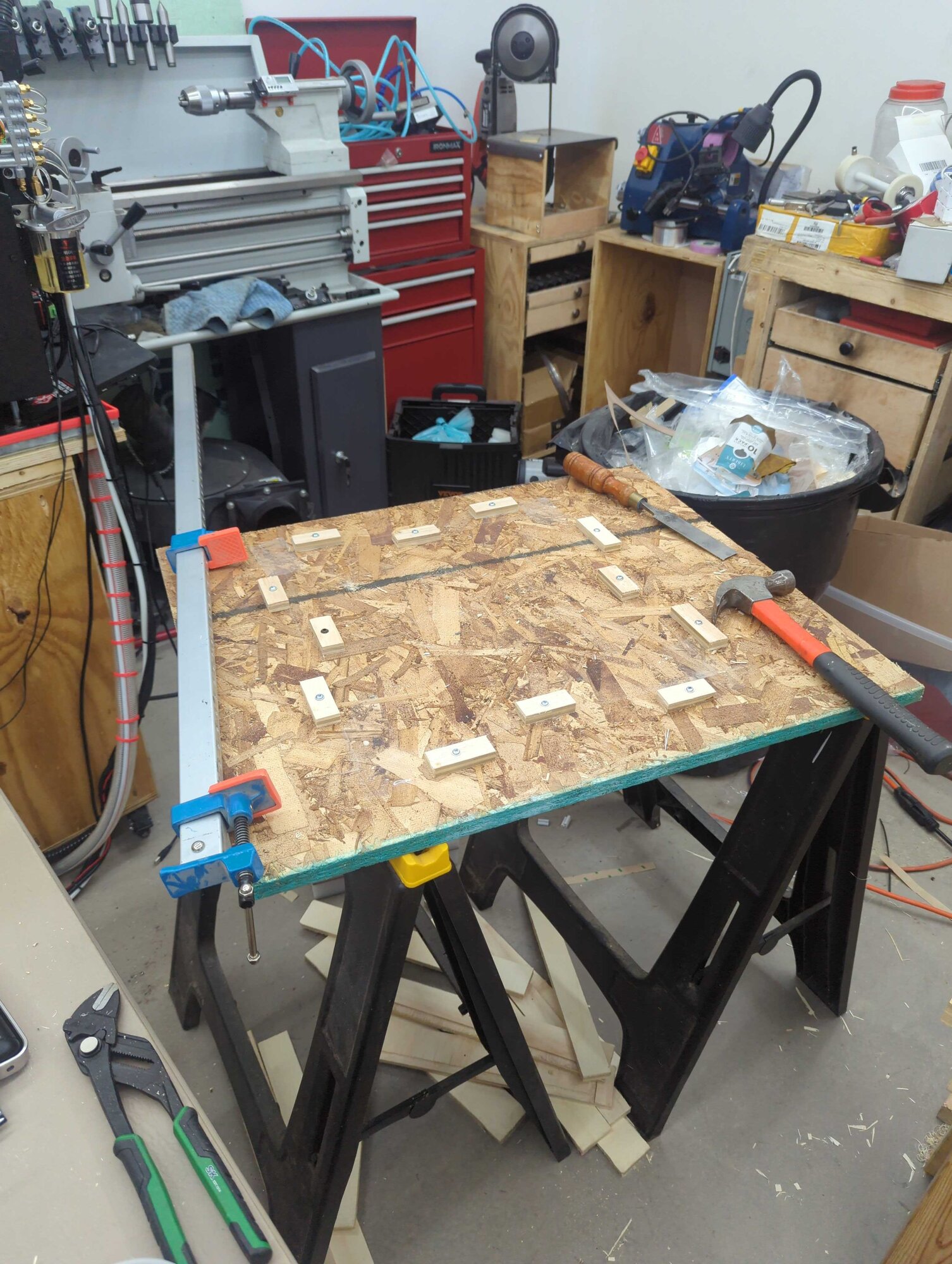 ./assembly-fixture.jpg ./assembly-fixture.jpg