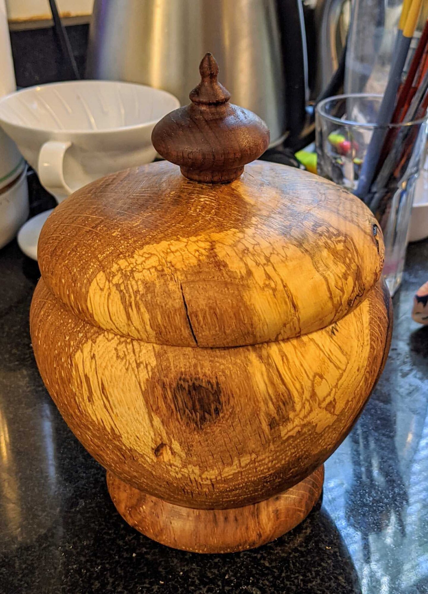 ./acorn-box.jpg ./acorn-box.jpg